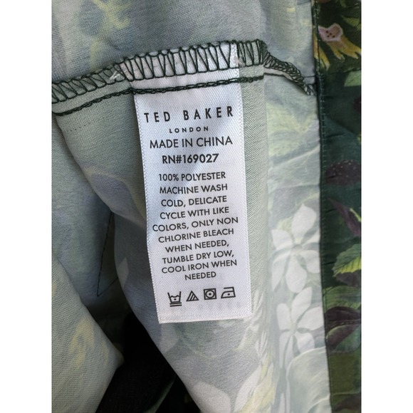 TED BAKER LONDON Flourish Boxy Short Sleeve Top Botanical Scene Size Large NWT - Picture 6 of 6